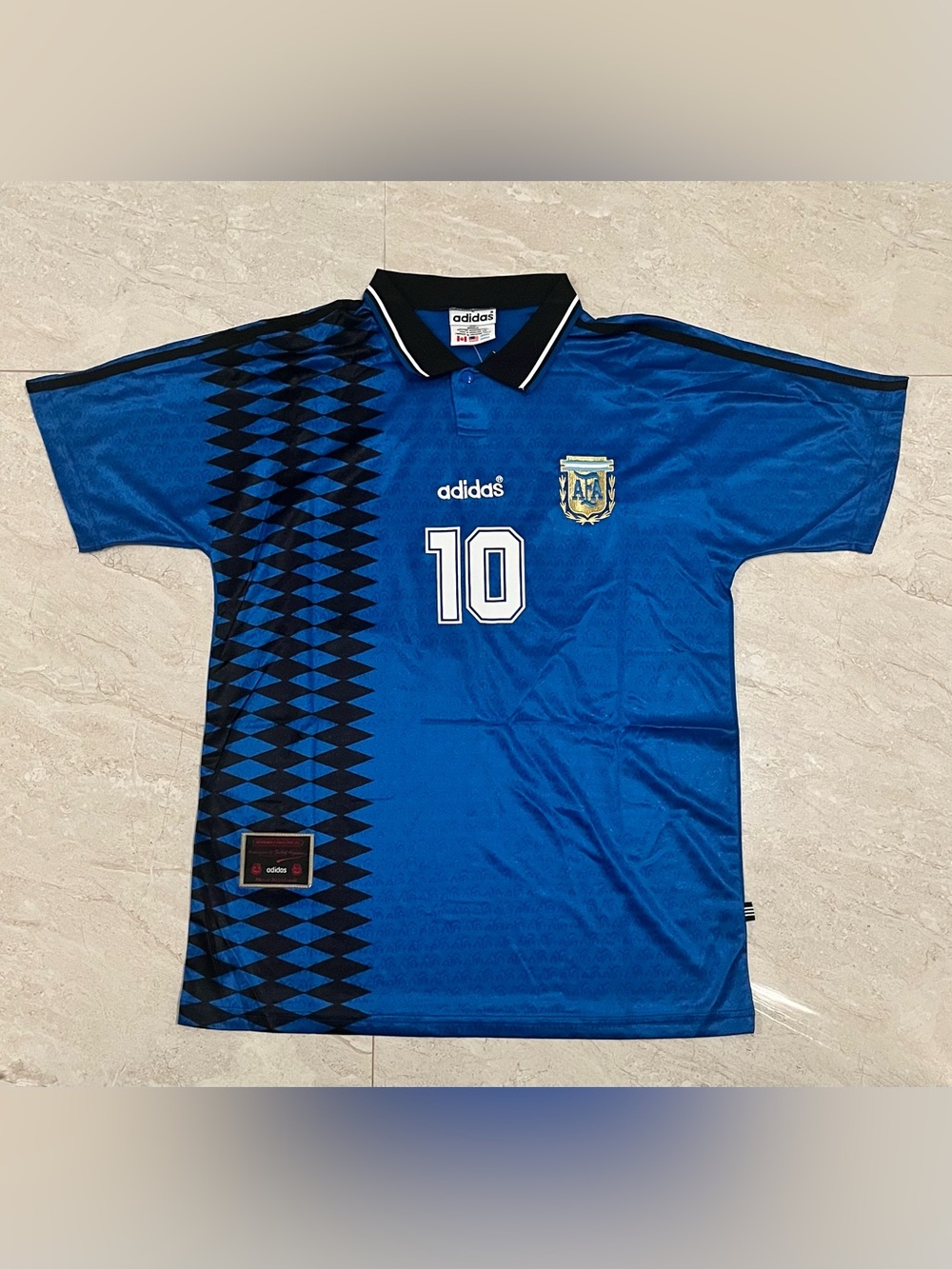 Argentina 1994 World Cup away kit - Maradona #10 SIZE LARGE